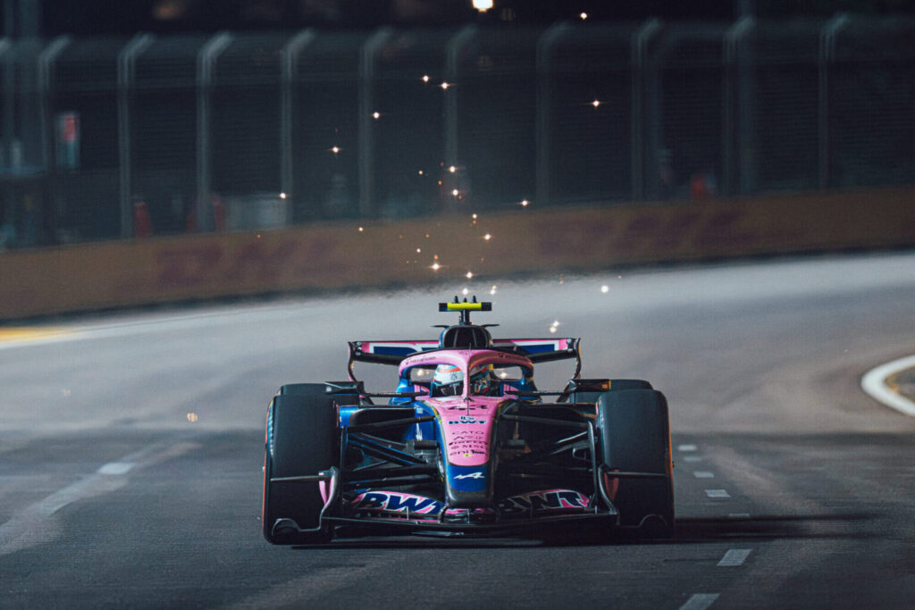Singapore qualifying tightens F1 title race before Abu Dhabi finale