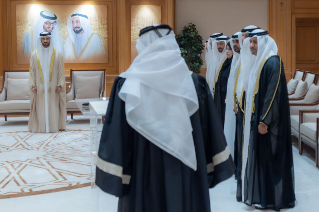 Sultan bin Ahmed witnesses oath of three judicial authority members